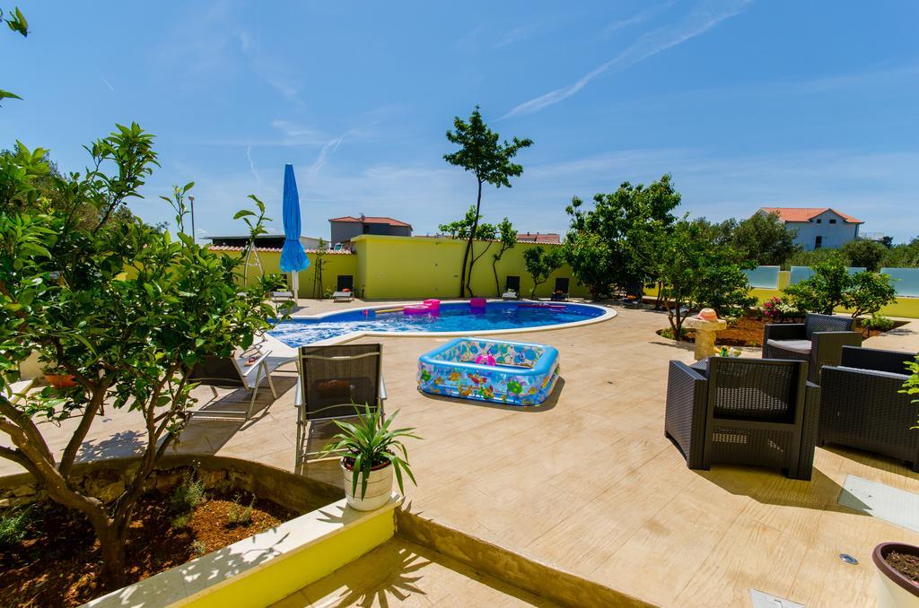 Apartments Petra Trogir Exterior photo