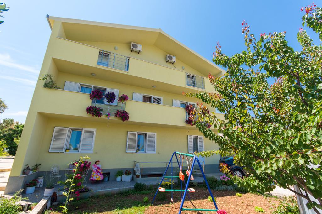 Apartments Petra Trogir Exterior photo
