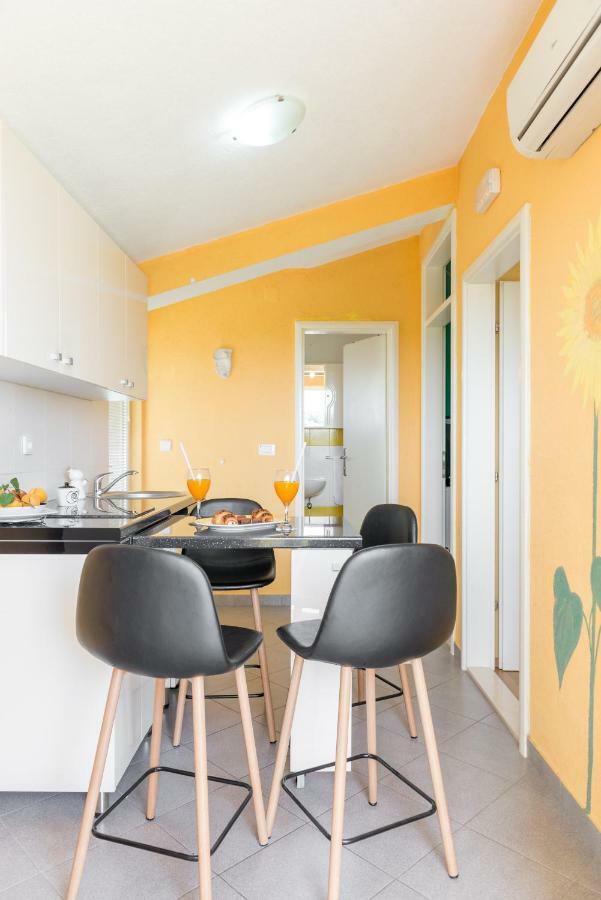 Apartments Petra Trogir Exterior photo