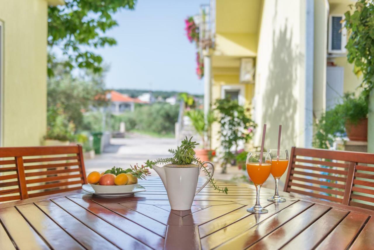 Apartments Petra Trogir Exterior photo